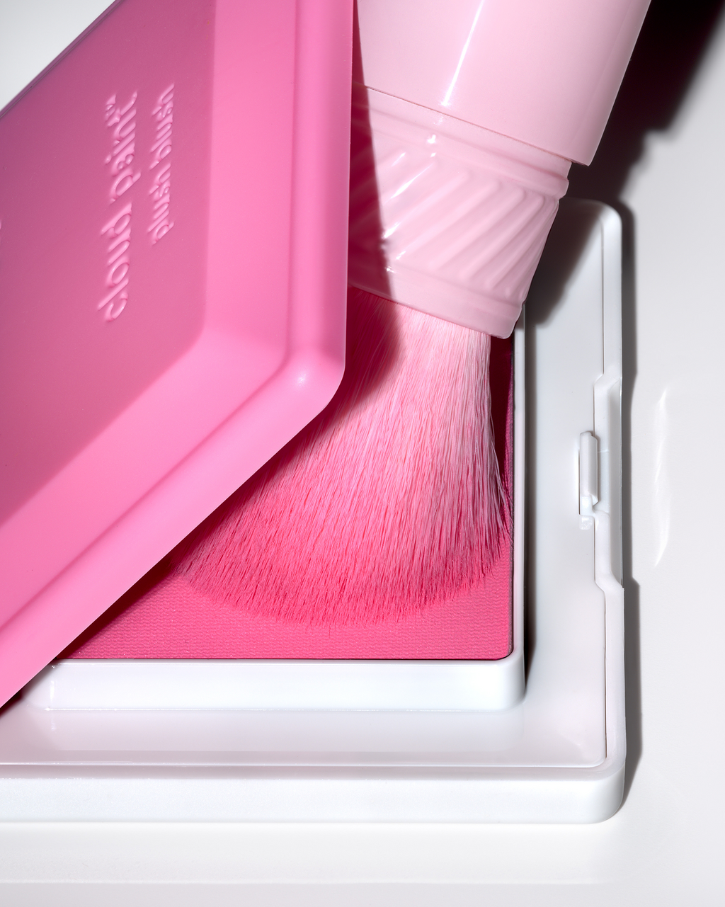 SRC_0235EE4737C59287 Cloud Paint Cheek Brush