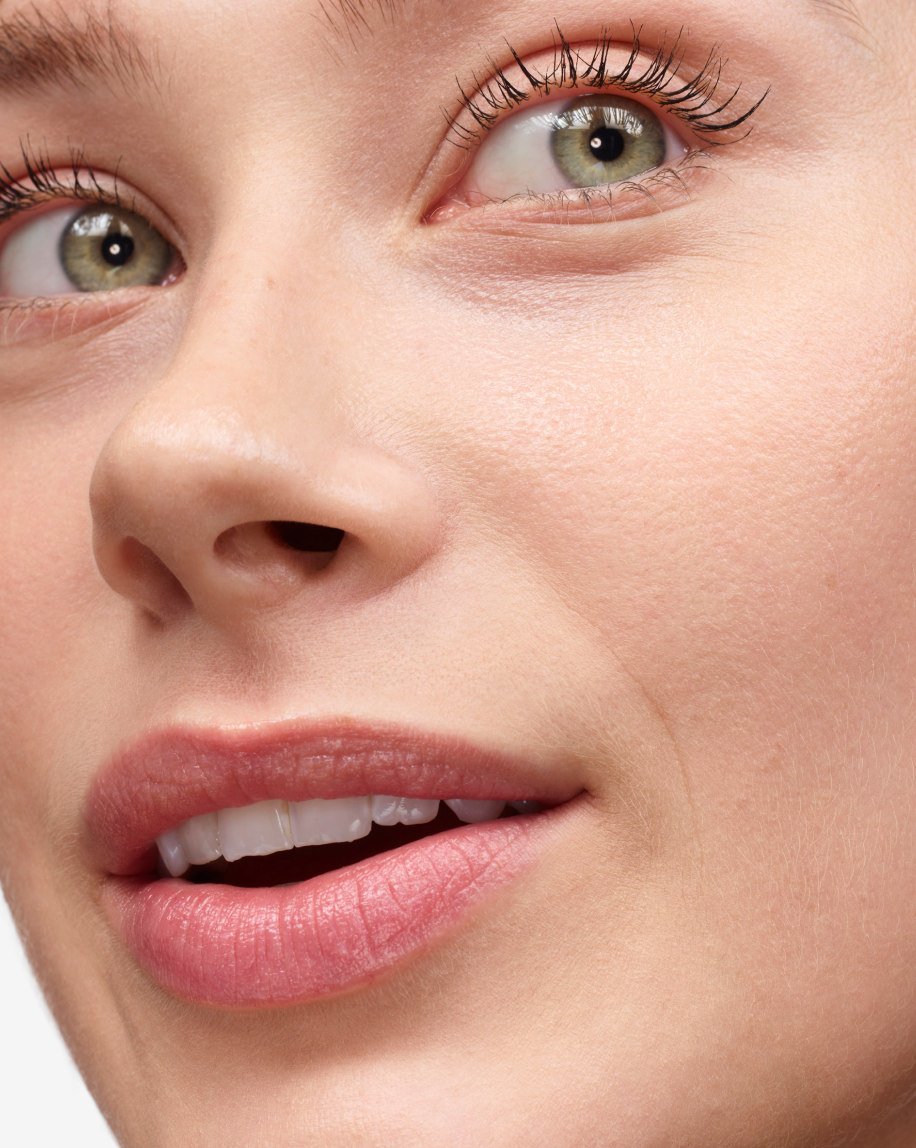 SRC_34FB01D591372884 Perfecting Skin Tint