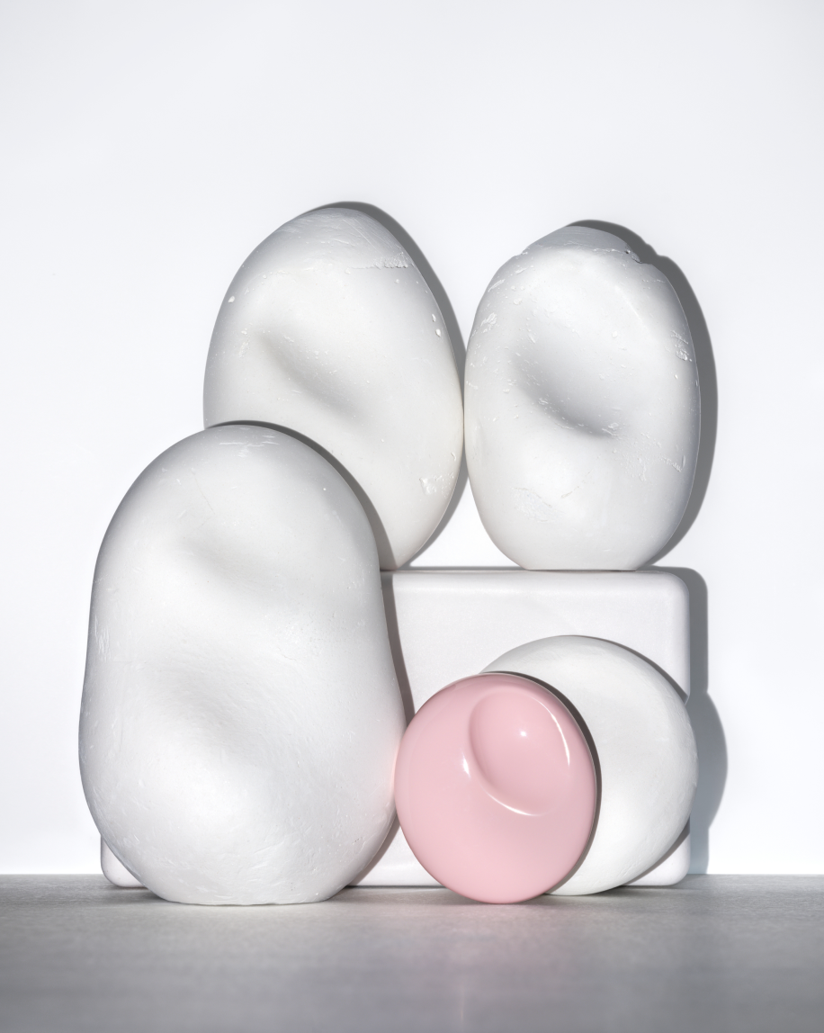 SRC_7F4EC86C4CAD8E21 Glossier You Solid